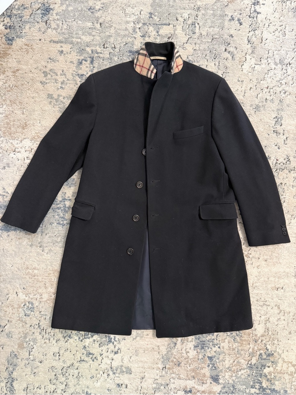 Men's Burberry Black Wool Coat with Plaid Collar